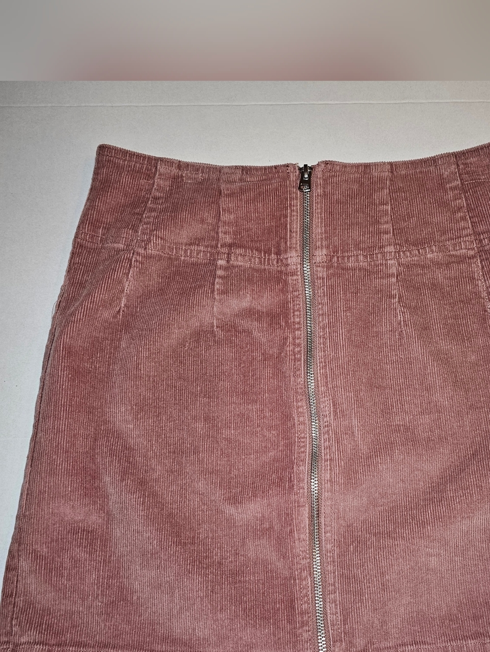 Wild Fable Skirt Women’s Size 8 Corduroy Zipper Festival Club Short Y2K Style